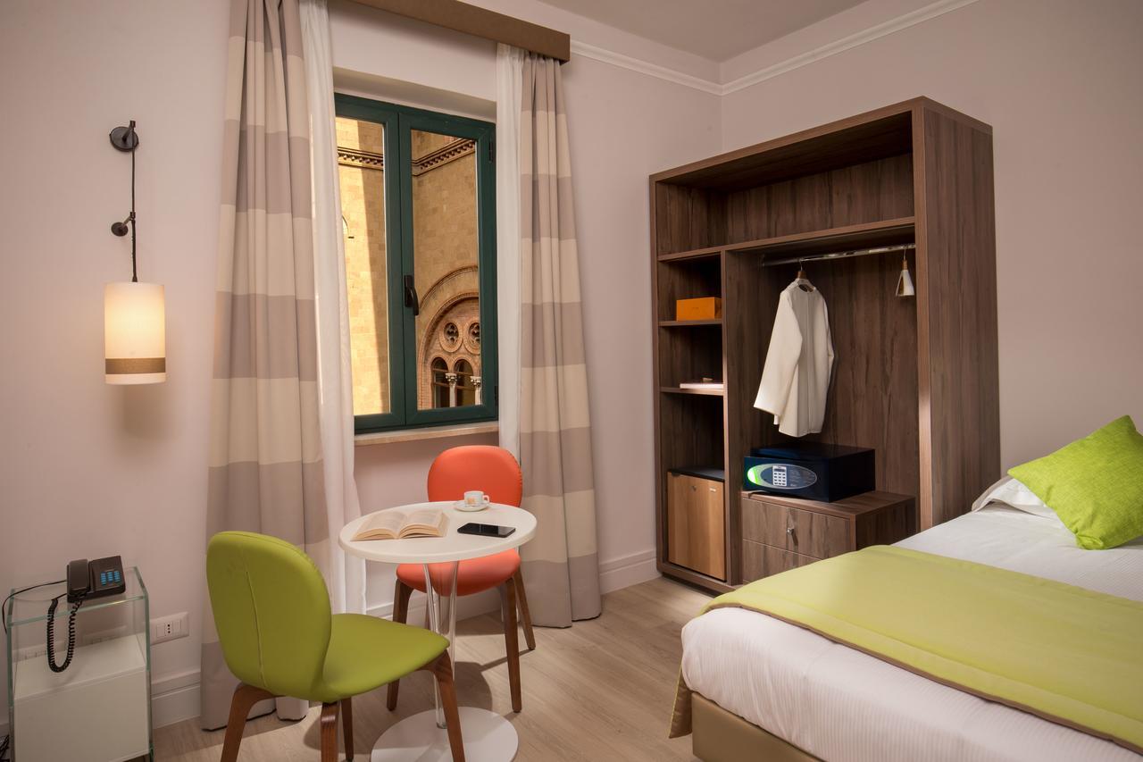 Grazioli Hotel 4*