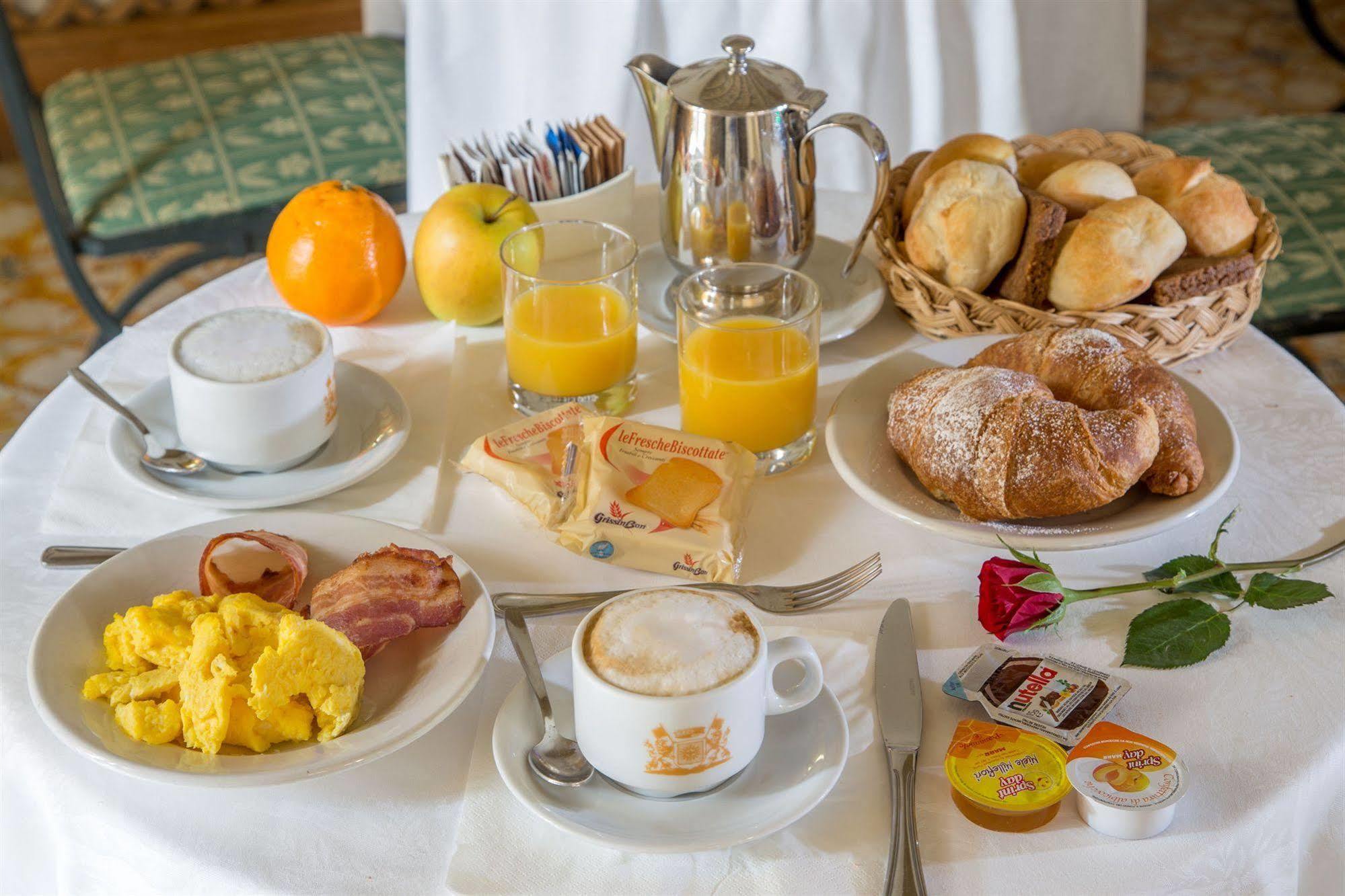 Grazioli Hotel 4*