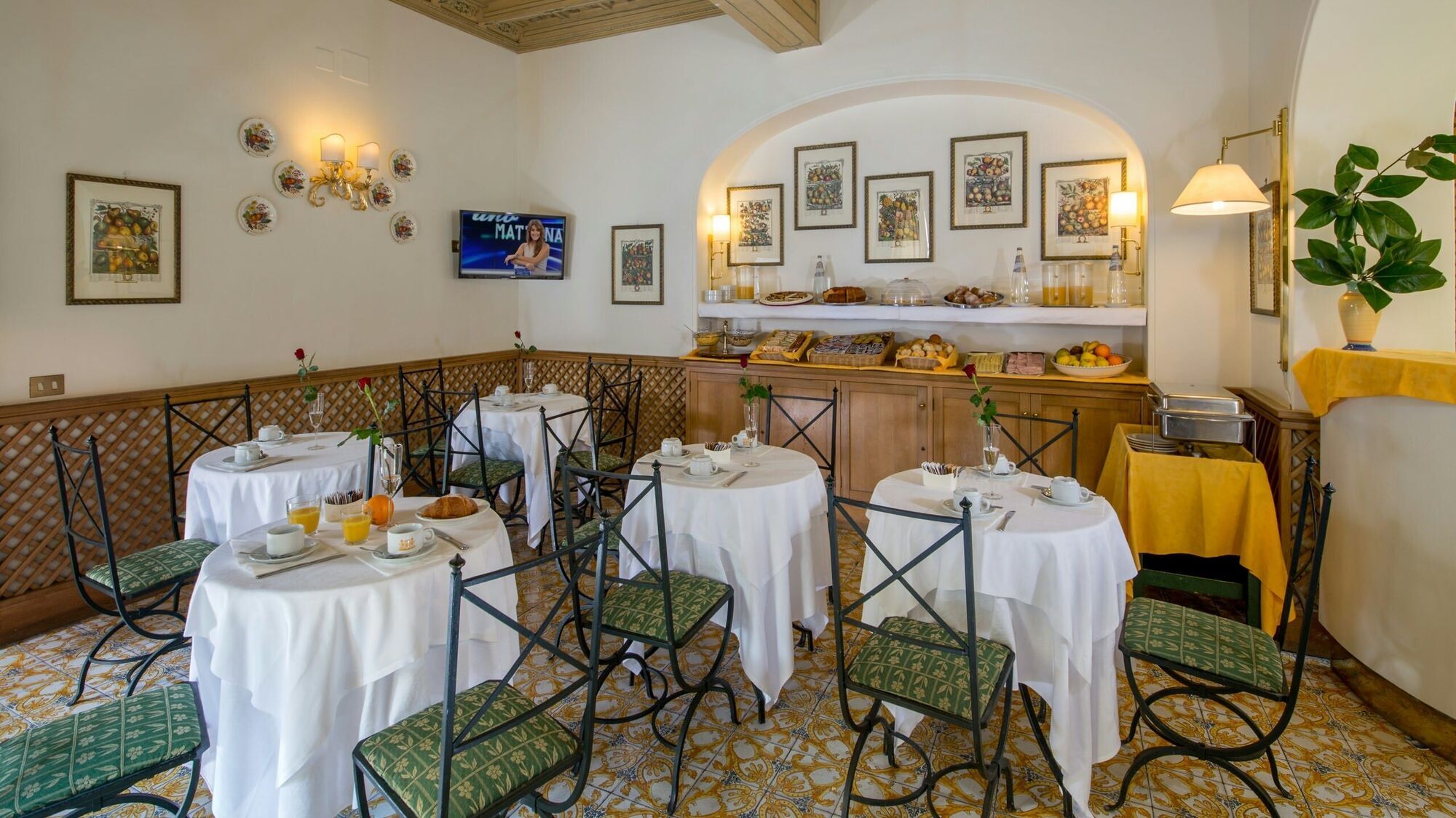 Grazioli Hotel 4*